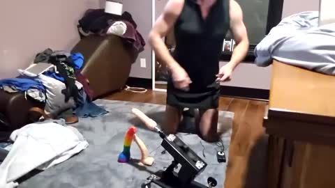 Tohiptwoquit online show from February 19, 2025, 3:06 am