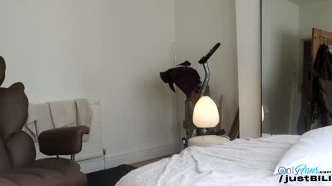 Billie  B  William online show from September 11, 2025, 7:41 am