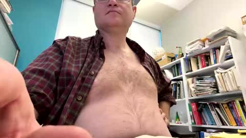 justfunguy221287 online show from January 16, 2026, 9:52 pm