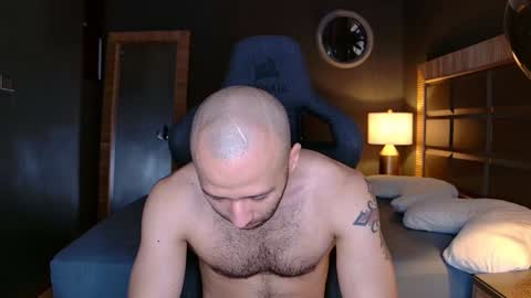 Justin online show from January 25, 2025, 11:00 pm