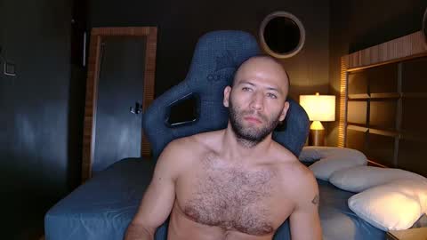 Justin online show from February 16, 2025, 12:19 am