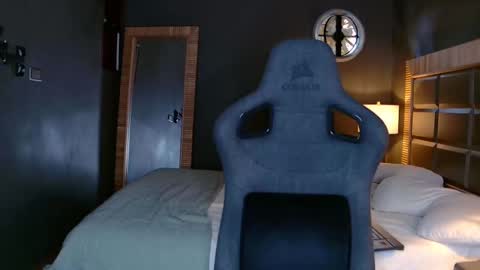 Justin online show from March 4, 2025, 1:59 pm