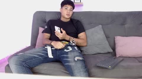 Jestin   online show from March 5, 2025, 12:44 pm