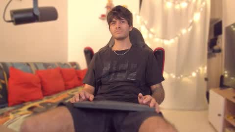 Diego online show from December 16, 2025, 12:04 am