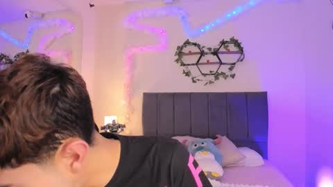 Justin online show from January 9, 2026, 11:13 am