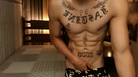 justine_hunk online show from December 2, 2024, 4:09 am