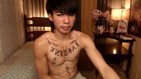 justine_hunk online show from December 24, 2024, 4:30 pm