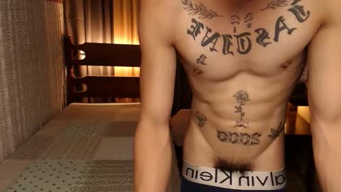 justine_hunk online show from January 11, 2025, 3:55 am