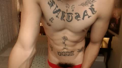 justine_hunk online show from October 6, 2025, 6:11 am