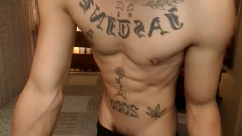 justine_hunk online show from March 21, 2026, 2:16 am