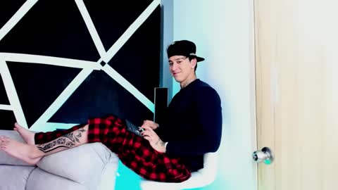 justinfuller_31 online show from October 20, 2025, 6:30 pm