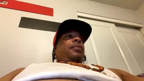 Snapshot of justleft chatting on March 31, 2026, 4:13 am Justleft online show from March 31, 2026, 4:13 am