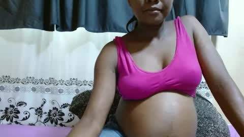 Justlhot online show from January 21, 2025, 11:13 am