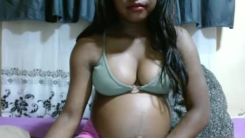 Justlhot online show from January 23, 2025, 2:02 am