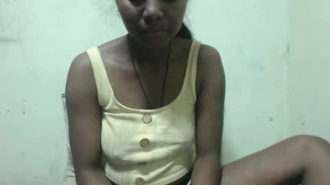 Justlhot online show from November 16, 2025, 1:33 am