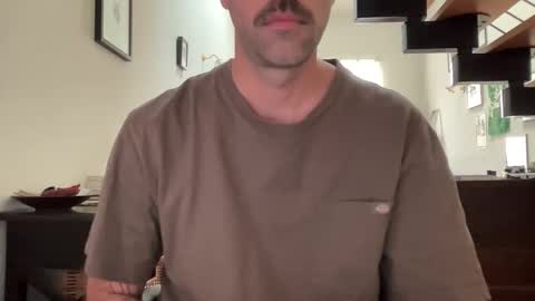 justmeandyou00 online show from September 18, 2025, 7:43 am