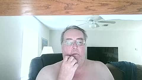 Snapshot of justmedm64 chatting on February 23, 2025, 6:56 pm justmedm64 online show from February 23, 2025, 6:56 pm
