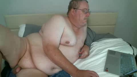 Snapshot of justmedm64 chatting on October 21, 2025, 4:13 am justmedm64 online show from October 21, 2025, 4:13 am