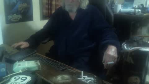 justmeohio online show from October 28, 2025, 1:20 am