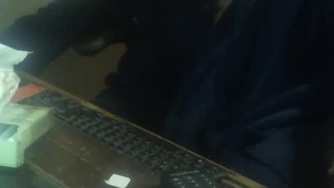 justmeohio online show from November 19, 2025, 3:06 am