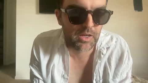 justnick163800 online show from February 25, 2026, 3:05 am