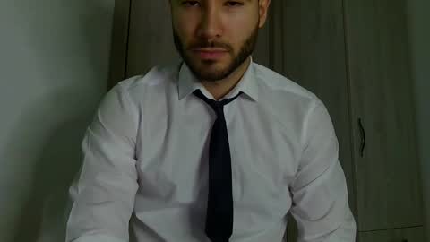 Snapshot of justynxxx1 chatting on November 23, 2025, 5:29 am Justin online show from November 23, 2025, 5:29 am