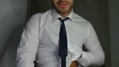 Snapshot of justynxxx1 chatting on April 7, 2026, 10:09 pm Justin online show from April 7, 2026, 10:09 pm