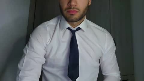 Snapshot of justynxxx1 chatting on April 8, 2026, 10:32 pm Justin online show from April 8, 2026, 10:32 pm