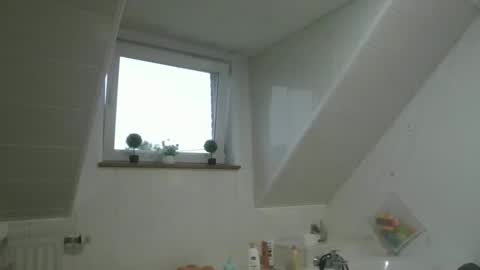 k938601 online show from October 10, 2025, 4:17 pm