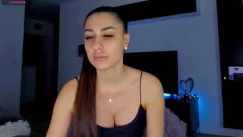 Snapshot of k_chic1 chatting on February 9, 2025, 9:17 pm k_chic1 online show from February 9, 2025, 9:17 pm