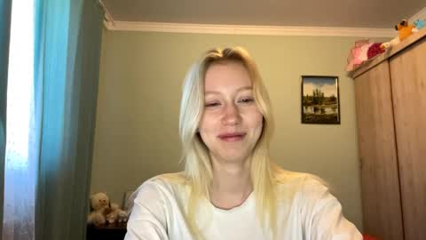 Snapshot of kacicasal chatting on June 5, 2026, 6:20 am Mia 1st day here online show from June 5, 2026, 6:20 am