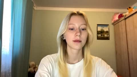 Snapshot of kacicasal chatting on June 5, 2026, 6:52 am Mia 1st day here online show from June 5, 2026, 6:52 am