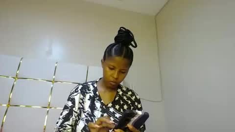 kadime online show from March 12, 2025, 7:17 pm