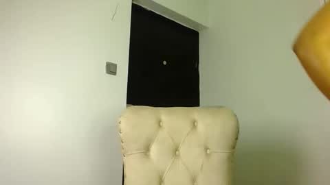 kadime online show from October 12, 2025, 2:38 pm