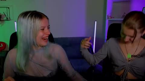 kaela_spell_ online show from October 19, 2025, 8:48 am