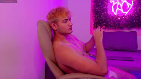 kaelswitch online show from January 14, 2026, 8:14 pm