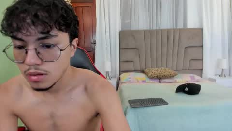 Snapshot of kai_storn chatting on February 4, 2026, 11:05 am kai_storn online show from February 4, 2026, 11:05 am