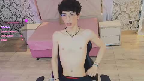 kai_tay1 online show from March 28, 2026, 11:43 am