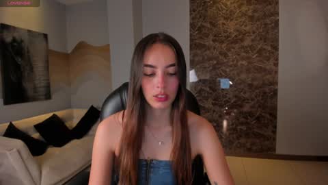 Kaia Ferreira online show from February 1, 2025, 12:16 pm