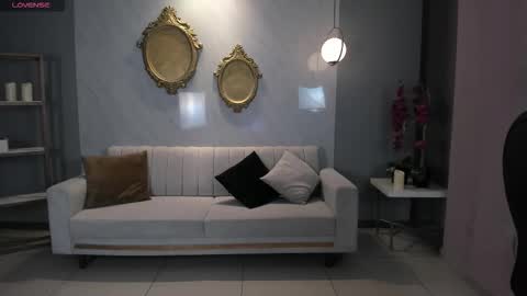 Kaia Ferreira online show from October 4, 2025, 10:35 am