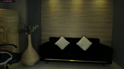 Kaia Ferreira online show from October 8, 2025, 9:51 am