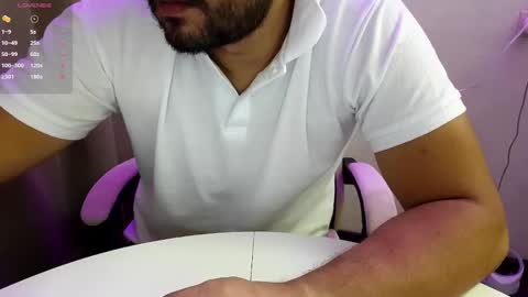 kaifik online show from November 18, 2025, 1:59 pm