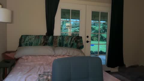 Kailee Smile online show from February 11, 2026, 4:17 am