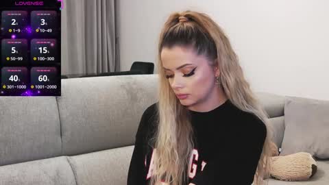 Kailyn online show from January 14, 2025, 2:19 am