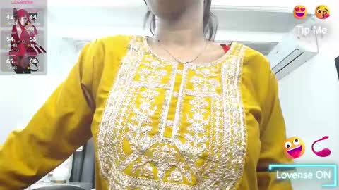 Snapshot of kairadayaamaii chatting on June 8, 2026, 2:50 pm Kaira online show from June 8, 2026, 2:50 pm