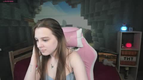 Kaisa online show from April 15, 2026, 7:58 pm