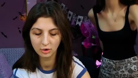 Kaisy online show from November 2, 2025, 10:17 am