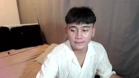 kaizou69 online show from November 19, 2025, 4:23 am