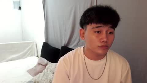 kaizou69 online show from November 26, 2025, 4:57 am