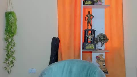 Snapshot of kale_tomson chatting on December 5, 2024, 2:44 pm kale thomson online show from December 5, 2024, 2:44 pm